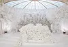 新しい白い結婚式の小道具道の花段階背景の装飾花白い人工的なイチョウビロバホワイトの葉
