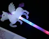 Unicorn Theme Party Light Up Glow Stick Toy Kinderen Meisje Verjaardag Levert Decoratie LED Knipperende Pony Magic Wand Halloween Xmas presenteert