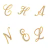 26 Mektuplar DIY Broş Kadın Rhinestone Mektubu Broş Takım Elbise Yaka Pin Moda Takı Aksesuarları Hediye Parti için