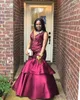 African Plus Size Prom Dresses V-hals Lovertjes Applicaties Mermaid Avondjurken Sparkly Satin Tiered Black Girls Partyjurken Vestidos