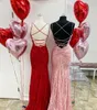 Boho-Chic-Abschlussballkleid 2020, Spitze, Etui-/Säulen-Spaghetti-Ausschnitt, rosa, königliches Marineblau, Rot, Statement-Rückseite, formelle Event-Partykleider, hoher Schlitz