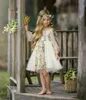 Sevimli 2020 Çiçek Kız Elbiseleri Düğün Mücevher Tül Çocuklar Resmi Giyim Diz Uzunluğu Kız Pegeant Elbise 0508
