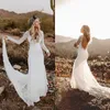 Rustikt land Mermaid Bröllopsklänningar med långa ärmar 2018 Modest Vintage Backless Bohemian Lace Bridal Wedding Gown USA Robe de Mariée