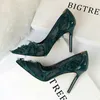 Bröllopsskor Kvinna Lace Lather Läder Högklackat Kvinnor Pumpar Black Heels Stiletto Black Heels Brand Shoes Kvinnor Designer Sexiga Skor Kvinnor