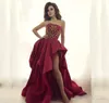 2019 billig kvällsklänning sångare Myriam Faes Stropless Split High Low Formal Holiday Wear Prom Party Gown Custom Gjorda Plus Storlek