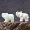 Nouvelle décoration de la mode Small Elephant Lovers Home Decor Crafts Room Kawaii Porcelain Ornement Brief moderne Animal Figurine décorat3686370