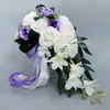Sztuczna róża bukiet ślubny kryształy sztuczne kwiaty akcesoria ślubne druhna ślubna ręka trzymająca broszka kwiat 293k