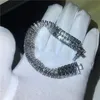 Lyxig kvinnlig vitguldfylld armband t Form 5A CZ Silver Färger Bröllopsarmband för kvinnor Mode Diamond Smycken