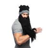 Erkekler Kış Bıyık Örgü Beanie Cadılar Bayramı Komik Cosplay Şapkası Barbar Vagabond Viking Sakal Şapka Boynuz Sıcak Yün Örgü Kapakları Mask7542610