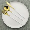 24st Set Black Gold Middag Cutlery Set Dessert Fork Flatware Set 18 10 Rostfritt Stee Kitchen Tableware Silverware2723