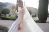 Long Sleeves Ball Gown Wedding Dresses Lace Applique Scoop Neck 2020 New Tulle Chapel Train Custom Made Wedding Gown Robe de mariée