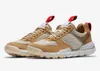 Bästa 2017 Autentiska Tom Sachs X Mars Yard 2,0 Ts Män Kvinnor Running Skor Natural Sport Red Maple Joint Limited Sneakers Sports AA2261-100