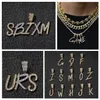 Nieuwe Mode Gepersonaliseerde 18K Gold Bling Diamond Cursieve A-Z Initiële letters Aangepaste naam Hanger Ketting DIY Letter Sieraden voor Paren