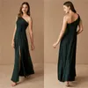 Sexy Chiffon Dark Verde Mãe Vestidos One-Ombro de Alta-Split Dividido Casamento Convidado Dos Vestidos Ruffle Sweep Train Feito Personalizado Vestidos Feitos Personalizados