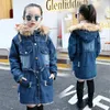 Crianças roupas de grife Meninas Inverno Denim Jacket além de veludo Crianças Coats Fur menina revestimentos encapuçados Inverno Casacos Kids Clothing DW4730