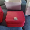 Nieuwe vierkante rode horlogebox voor GMT-boekje Tags en papers in English Horloges Box Originele Inner Buiten Mannen Polshorloge Box