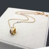Luxury Designer Bijoux Pendants Colliers Femmes hommes Rose Gold / Silver B Lettre Intertone Collier de printemps