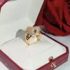 Money Animal Eagle Head Ring شخصية محايدة تتلألأ جودة فاخرة رواتب الطيور الفاخرة عيون مرصعة مع Green Cry313W