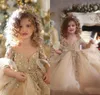 Güzel 2020 Çiçek Kız Elbise Çok Katmanlı Sweetheart Kapalı Omuz kızlar Düğün İnciler Rhinestone Kızlar Parti Elbise için Wear