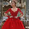 Novo Luxo Red Dark Quinceanera Vestido Bola Vestido V Pescoço Lace Appliques Beaded Puffy Sweet 16 mangas compridas Prom Noite formal vestidos