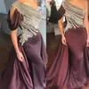 Elegante Abendkleider im Meerjungfrau-Stil, One-Shoulder-Applikationen, gekappte Überröcke, Abendkleid, lang, Satin, maßgeschneidert, für formelle Kleidung, Partykleider für Damen