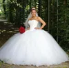Sparkly paljetter pärlstav 2019 lyxig bollklänning bröllopsklänningar älskling tyllgolvlängd plus storlek bröllopsklänningar brudklänning300m