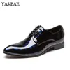 Erkek Çin Marka İtalyan Moda Stil Deri Elbise Ofis Örgün Ayakkabı Patent Deri Sihirli Boyutu 48 50 Ayakkabı Erkekler için