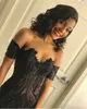 Chic Black Beaded Mermaid Prom Dresses Lovertjes uit de schouderhals Afrikaanse avondjurken Plus Size Sweep Train Feather Formal Dress