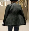 CBAFU 블랙 화이트 디자이너 레이디 가을 겨울 진주 Tassel 양모 재킷 여성용 외투 CASACO 여성 따뜻한 트위드 코트 N748