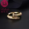 Top luxe banket verkoperd 18K gouden ring sieraden mode Europese en Amerikaanse stijl microset dames nagelring accessoires1580906