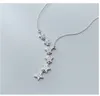 Autentisk 925 Sterling Silver Dazzling CZ Tassel Star Pendant Halsband för kvinnor Bröllopsengagemangsmycken Tillbehör