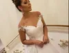 2019 Vintage Une Ligne Satin Hors Épaule Robes De Mariée Blanches Applique Dentelle Perlée Dos Nu Plus La Taille Pays Robes De Mariée De Mariée Vestios