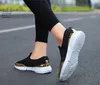 2019 Wholesale Wild Mesh Fashion Designer Shoes Triple S Sneaker Dress Lightweight Sneakers Pink Blue Black Silver Ladies Running Shoes