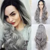 Ombre grå lång wavy peruk syntetisk spets fram peruk silver svarta rötter till gråa peruker för kvinnor mitten del värmebeständig fiber mjuk