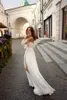 Abiti da sposa sexy da spiaggia Abito da sposa bohémien in pizzo con scollo a cuore con maniche staccabili Abiti da sposa Boho con spacco laterale Personalizzato