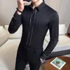 Siyah Beyaz Erkekler Gömlekler Fermuar Dekorasyon Sıradan Erkek Gömle Slim Fit Uzun Kollu Resmi Sokak Giyim Sosyal Bluz Homme323R