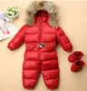 Vinter barn snöar baby jumpsuit nyfödda pojke tjejer varm naturlig päls dunja jacka barn kläder spädbarn rompers