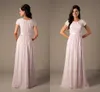 Perlenbesetztes rosa langes Brautjungfernkleid mit Ärmeln 2023, bescheidenes Juwelenhalskleid mit vollem Rücken, Garden Beach Junior-Hochzeitsfeier-Gastkleid