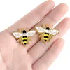 브로치 핀을위한 핀 꿀벌 꿀벌 종류 귀여운 작은 곤충 에나멜 크리스마스 크리스마스 셔츠 장식 브로치 핀 금속 가와이 배지 패션 보석