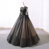 Schwarze Ballkleid-Gothic-Brautkleider 2019 mit langen Ärmeln, Spitzenapplikationen, Tüll, bodenlang, Vintage-Brautkleider nach Maß