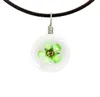 Collier de fleurs séchées en boule de verre, chaîne en cuir, colliers de fleurs faites à la main, cadeaux pour petite amie, bijoux élégants