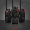 Een paar Baofeng BF-C1 Draagbare Walkie Talkie 16CH Two-Way Radio UHF HAM Radio Handheld Walkie-Talkie in Civil Hotel Bouwplaats