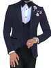 Nyaste One Button Groomsmen Peak Lapel Bröllop Brudgummen Tuxedos Män Passar Bröllop / Prom / Middag Bästa Man Blazer (Jacka + Tie + Vest + Byxor) 997