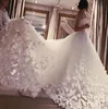 2020 nya mode bröllopsklänningar domstol tåg 3D blommor applikationer fjäril brudklänningar Tulle Sweetheart Anpassade bröllopsklänningar 82
