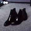 Hot Sale- Nieuwe Collectie Mode Schoenen Dames Laarzen Elastische Patent Leren Enkellaarzen Puntd Low Heel Laarzen Vrouwelijke Sexy Schoenen