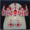 バロックレトロな赤いハイエンドの花嫁の王冠の飾りジュエリーの帽子、手作りのクリスタルの帽子セット