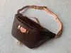 2020 Nyaste Stlye Bumbag Cross Body Axelväska Midjeväskor Temperament Bumbag Cross Fanny Pack Bum designer Midjeväskor 43644