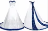 Royal Blue and White Wedding Dress Embroderi Princess Satin En linje Lace Up Back Court Train Sequins Beaded Long Billiga Bröllopsklänningar