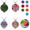 Hanging parfum de voiture creux Pendentif parfum Diffuseur DESODORISANT Huile Essentielle Collier Décorations Accessoires Bijoux 3Pads LJJA-1614