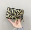 DHL 100st kvinnor PU Leopard Printing Card Holder Tassel Keychain Card Purse